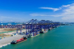 中交四航局承建的海南洋浦区域国际集装箱枢纽港扩建工程（一阶段）二期工程即将投产！