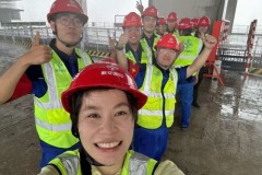 辞家千里又千里，务必争气再争气