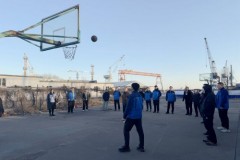 中交一航局五公司船修基地项目部开展迎元旦团建活动