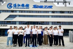 筑梦深蓝 献礼军港—中交四航局高效交付湛江湾文化旅游基础设施及配套项目户外看台