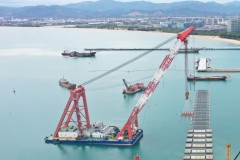 中交一航局：深海“勇士”安家记