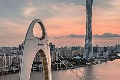 2024年广州国际鞋业节暨站西时尚文化展加油预热，飞艇高空巡礼