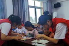 聊城大学药学与食品工程学院举办“童心向红 快乐成长”社会实践活动