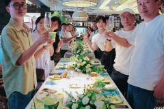 “Show味·熟人餐桌”三十周年主题品鉴会“秀玉我从小吃到大”见证品牌与食客的温情共生