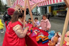 成都市成华区：“情暖市集·爱心接力”慈善劝募活动