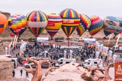 达喀尔中国体验中心助力新疆特种旅游节 五一燃情呈现越野盛宴