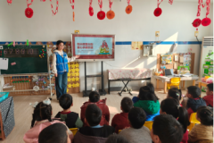 聊城大学药学与食品工程学院举办“指尖揉塑古韵，童心承续非遗”社会实践活动