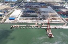 钦州港大榄坪港区大榄坪作业区4号5号泊位工程灌注桩施工任务圆满完成