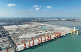 北海港铁山港西港区7号、8号泊位工程顺利通过竣工验收 ——中交四航局为打造北部湾“海上黄金通道”再添新引擎