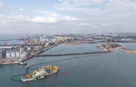 马村港三期项目陆域吹填施工启动 项目建设进入高峰期