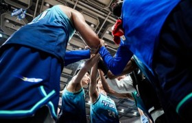 宁波富邦町渥男篮捍卫主场迎强敌，剑指季后赛开启篮球潮流体验盛宴