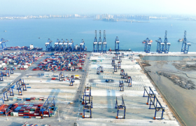 中交四航局承建的洋浦区域国际集装箱枢纽港扩建工程（一阶段）一期工程顺利通过交工验收