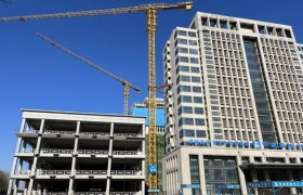 中建筑港东阿县乡村振兴培训服务中心基础设施建设项目培训中心主体结构顺利封顶