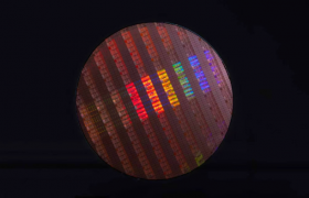英特尔制程双线推进：Intel 18A良率稳步爬坡，Intel 14A目标2029年量产