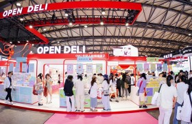 得力亮相2025CSF文化会：从国潮IP到国际设计，引领文化新风尚