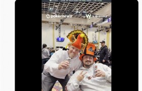 2025 WSOP最欢乐赛事！双人赛变装秀火了，公主、蔬菜、姐妹花全登场！