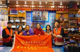 青春力量赋能非遗传承：广西民族师范学院学子让壮锦焕发新彩