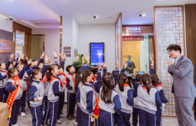 “钞”有趣！“小小银行家”走进兴业银行青岛分行