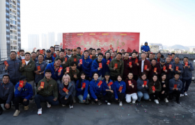 都市网剧《立正，永不稍息》 在深圳举办开机启动仪式