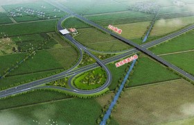 中交路建华东公司承建的江苏连宿高速LS-LYG23标水泥稳定碎石底基层试验段顺利完成摊铺