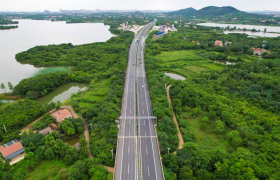 中交路建湖北武汉汉蔡路面专项工程高品质完工