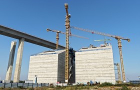 张靖皋长江大桥北航道桥南锚碇一期工程施工完成