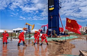 油气井下作业中心：打响增油上产主动战 誓当生产主力军