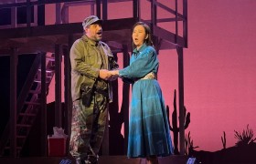 女高音歌唱家黄璐深情演绎米凯拉 惊艳美国NBPAC《卡门》舞台