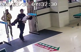 广西荔浦公安“怀抱式”救援，为生命开辟绿色通道