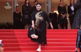 戛纳红毯，星世线STARAY 以一双平底鞋，重新定义时尚的姿态