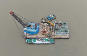 佛渡项目正式启动首次疏浚挖泥施工