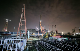 镇海港区24号-26号泊位引桥灌注桩完工