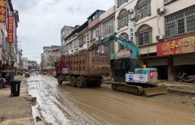 持续攻坚灾后清淤恢复，广航局全力奋战横州市云表镇