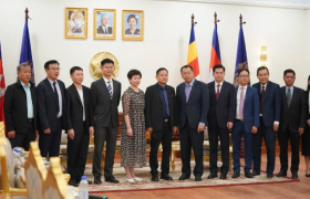 柬埔寨王国副总理赛松欧阁下接见中国经贸代表团